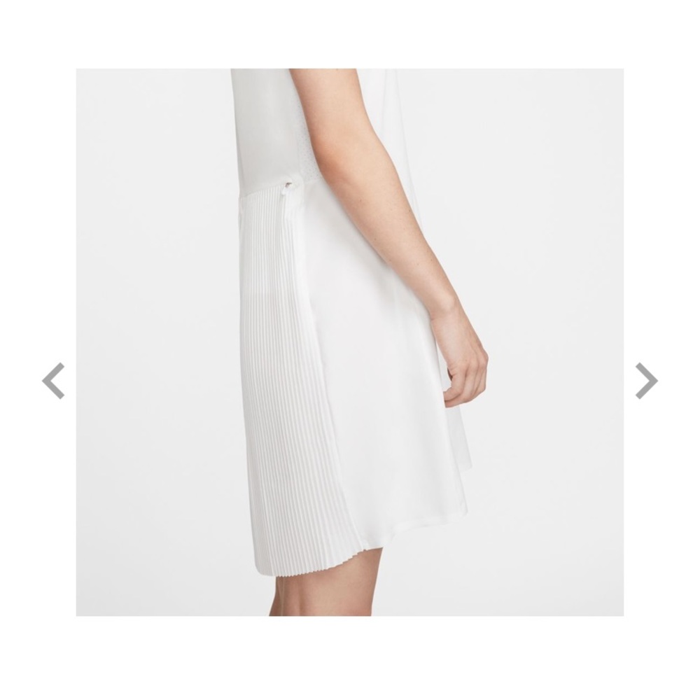 Nike DriFit women’s golf dress - Picture 4 of 8